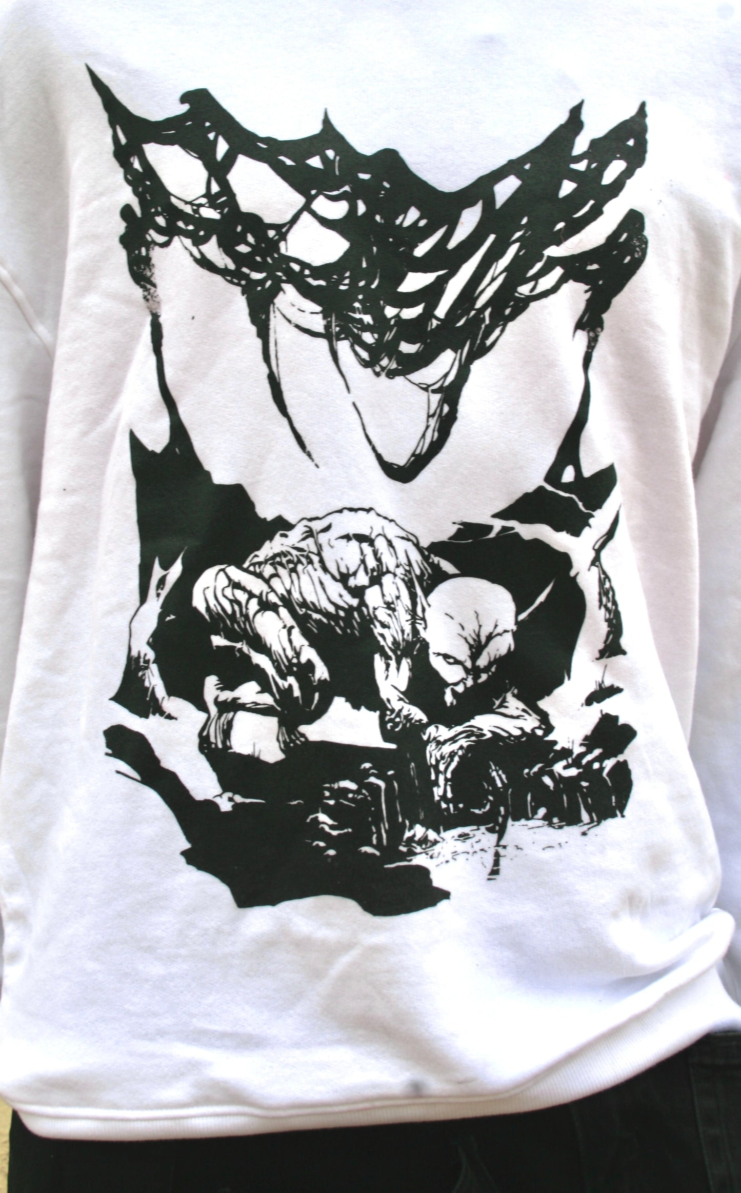 CRADLE white sweater
